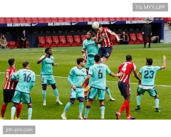 定位球程序如何执行？规则拆解开球、人墙与裁判信号