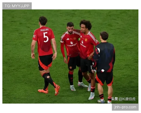 曼联转会策略失误是否已对球队赛季竞争力造成影响，阶段性体现稳定性压力