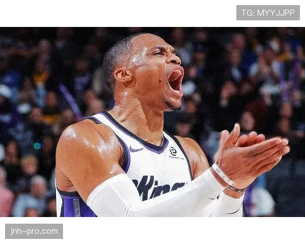 拉塞尔抢篮板制胜率领先威斯布鲁克显著提升内线防守体系