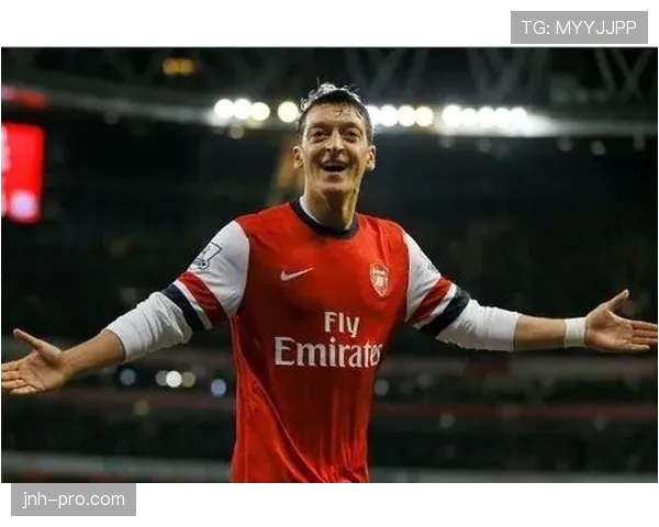 亨利本季转型组织核心：直塞撕防线成进攻发起点